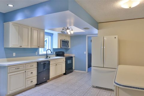 Casa en venta en Edgewater, Florida, 3 dormitorios, 114.73 m2 № 2224299 - foto 10