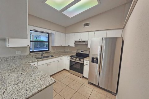 House in Spring Hill, Florida 3 bedrooms, 149.48 sq.m. № 1631696 - photo 7