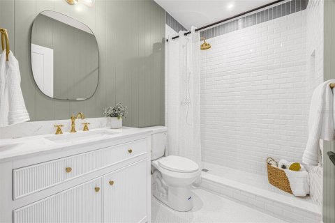 House in Saint Petersburg, Florida 3 bedrooms, 129.78 sq.m. № 1815968 - photo 21
