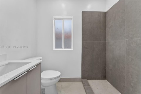 Villa ou maison à louer à Miami, Floride: 4 chambres, 148.64 m2 № 2404235 - photo 23