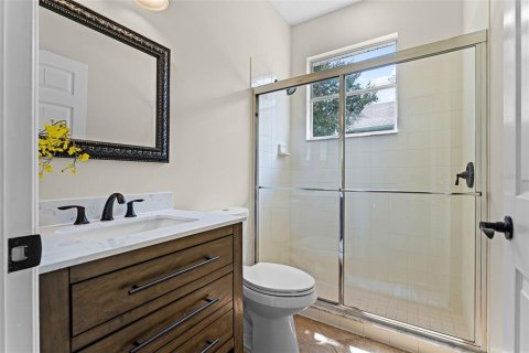 Casa en venta en Orlando, Florida, 5 dormitorios, 265.05 m2 № 1853755 - foto 28