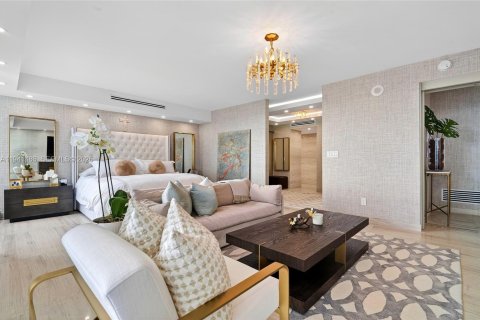 Condominio en venta en Bal Harbour, Florida, 3 dormitorios, 310.29 m2 № 2000431 - foto 15