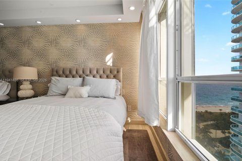 Condominio en venta en Bal Harbour, Florida, 3 dormitorios, 310.29 m2 № 2000431 - foto 19