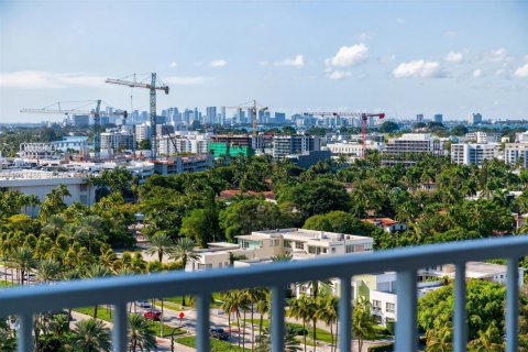 Condominio en venta en Bal Harbour, Florida, 3 dormitorios, 310.29 m2 № 2000431 - foto 4