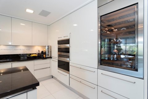 Copropriété à louer à Aventura, Floride: 3 chambres, 168.06 m2 № 1934117 - photo 17