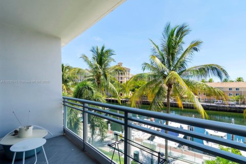 Copropriété à louer à Aventura, Floride: 3 chambres, 168.06 m2 № 1934117 - photo 24