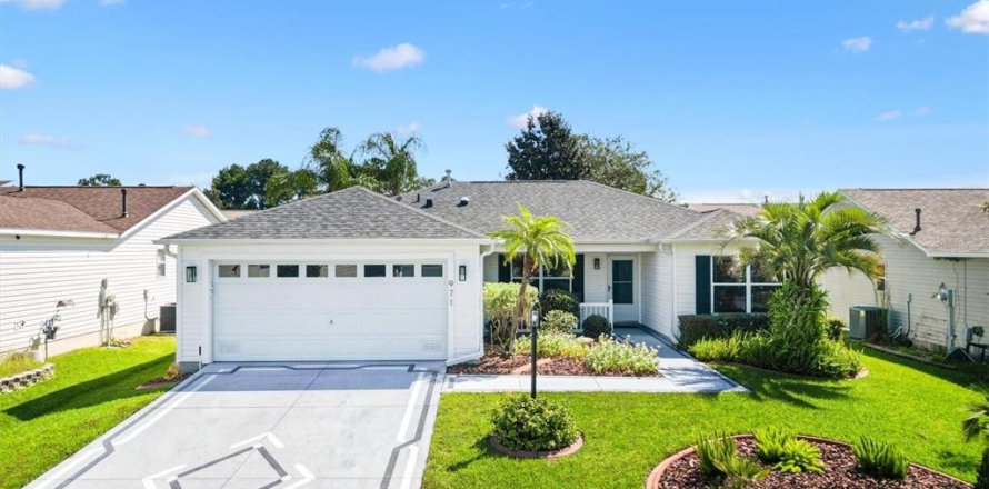 Villa ou maison à The Villages, Floride 3 chambres, 129.32 m2 № 2390741