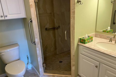 Condo in Sarasota, Florida, 2 bedrooms  № 1528216 - photo 13