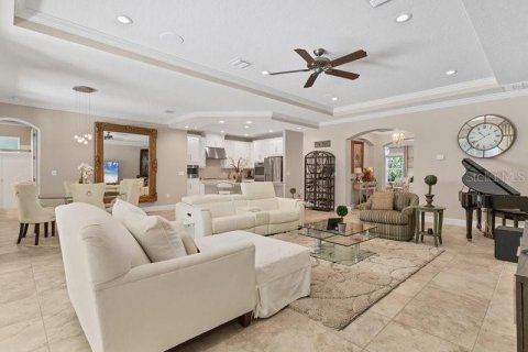 House in Brandon, Florida 5 bedrooms, 299.89 sq.m. № 1878204 - photo 17