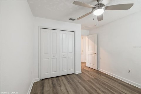 Casa en alquiler en Orlando, Florida, 5 dormitorios, 244.7 m2 № 1914083 - foto 20