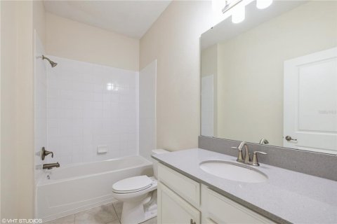 Casa en alquiler en Orlando, Florida, 5 dormitorios, 244.7 m2 № 1914083 - foto 29