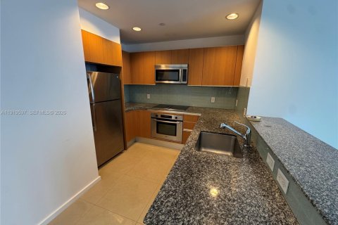 Condo in Miami, Florida  № 1974698 - photo 8