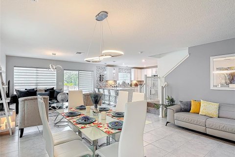 Casa en venta en Davenport, Florida, 3 dormitorios, 205.04 m2 № 1740486 - foto 17