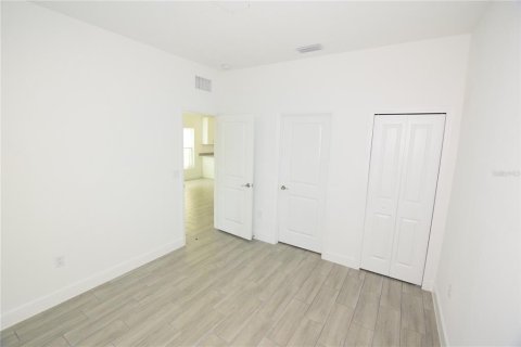 Adosado en alquiler en Davenport, Florida, 4 dormitorios, 189.06 m2 № 1901329 - foto 14