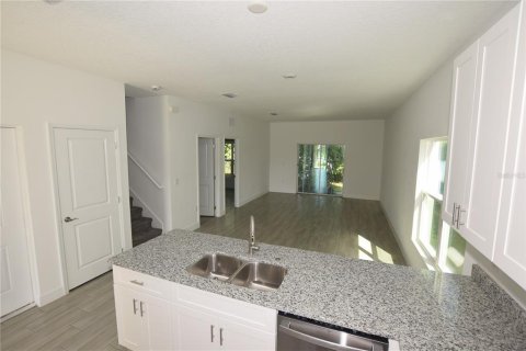 Adosado en alquiler en Davenport, Florida, 4 dormitorios, 189.06 m2 № 1901329 - foto 6