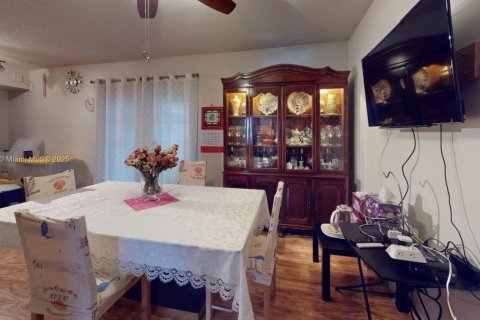 Touwnhouse à vendre à Davie, Floride: 3 chambres, 126.35 m2 № 1818464 - photo 4