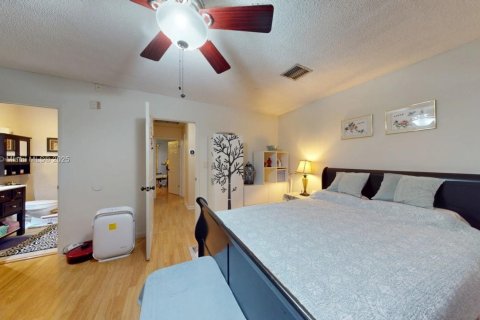 Touwnhouse à vendre à Davie, Floride: 3 chambres, 126.35 m2 № 1818464 - photo 14