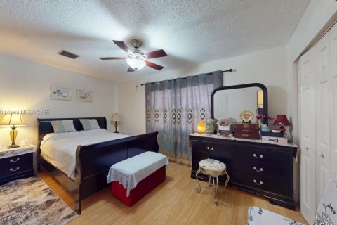 Touwnhouse à vendre à Davie, Floride: 3 chambres, 126.35 m2 № 1818464 - photo 17