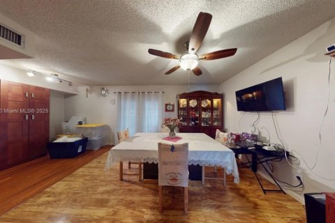 Touwnhouse à vendre à Davie, Floride: 3 chambres, 126.35 m2 № 1818464 - photo 8
