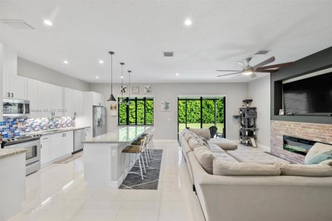 Купить виллу или дом в Хомстед, Флорида 3 спальни, № 1972145 - фото 14