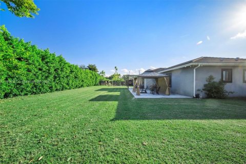 Купить виллу или дом в Хомстед, Флорида 3 спальни, № 1972145 - фото 23