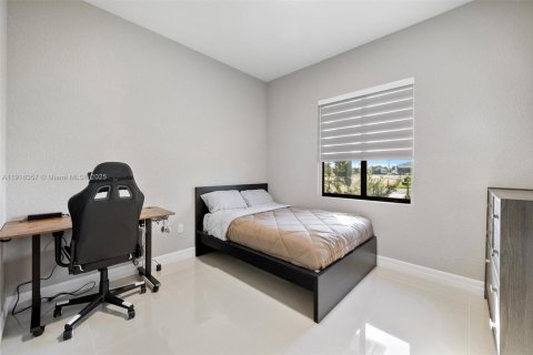 Купить виллу или дом в Хомстед, Флорида 3 спальни, № 1972145 - фото 17