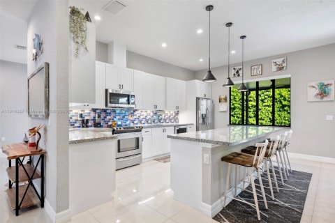 Купить виллу или дом в Хомстед, Флорида 3 спальни, № 1972145 - фото 8