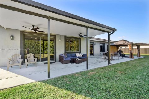 Купить виллу или дом в Хомстед, Флорида 3 спальни, № 1972145 - фото 26