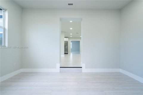 Casa en venta en Homestead, Florida, 3 dormitorios № 2155029 - foto 3