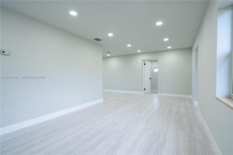 Casa en venta en Homestead, Florida, 3 dormitorios № 2155029 - foto 5