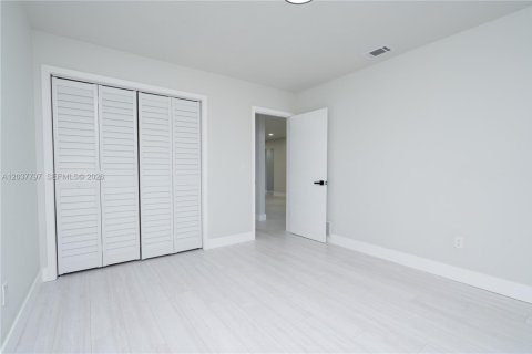 Casa en venta en Homestead, Florida, 3 dormitorios № 2155029 - foto 13
