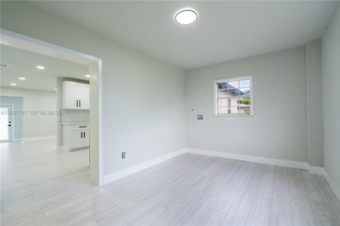 Casa en venta en Homestead, Florida, 3 dormitorios № 2155029 - foto 15