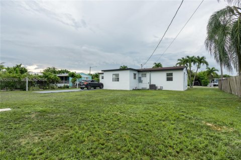 Casa en venta en Homestead, Florida, 3 dormitorios № 2155029 - foto 16