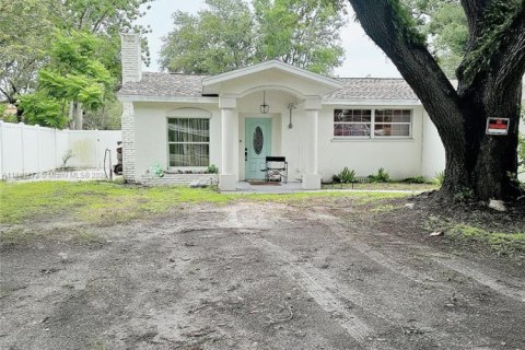 Villa ou maison à vendre à Tampa, Floride: 3 chambres, 132.85 m2 № 1939463 - photo 19
