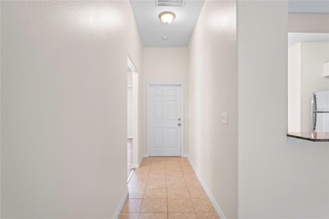 Casa en venta en Lakeland, Florida, 4 dormitorios, 143.44 m2 № 1907845 - foto 2