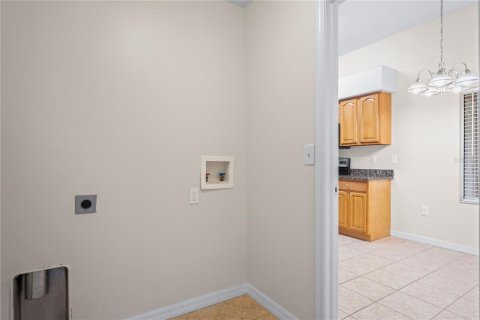 Casa en venta en Lakeland, Florida, 4 dormitorios, 143.44 m2 № 1907845 - foto 23