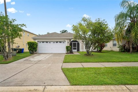 Casa en venta en Lakeland, Florida, 4 dormitorios, 143.44 m2 № 1907845 - foto 1
