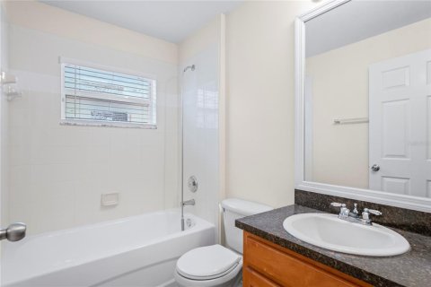 Casa en venta en Lakeland, Florida, 4 dormitorios, 143.44 m2 № 1907845 - foto 20