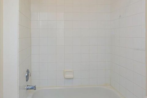 Copropriété à louer à Altamonte Springs, Floride: 3 chambres, 131.09 m2 № 2411587 - photo 16