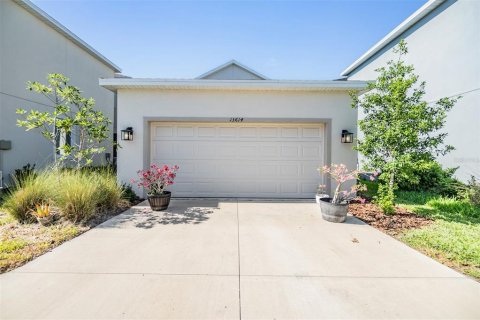 House in Odessa, Florida 3 bedrooms, 201.41 sq.m. № 1721059 - photo 5