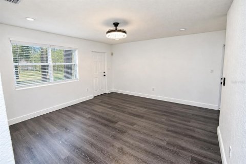 Villa ou maison à vendre à Orlando, Floride: 3 chambres, 103.12 m2 № 2358763 - photo 11