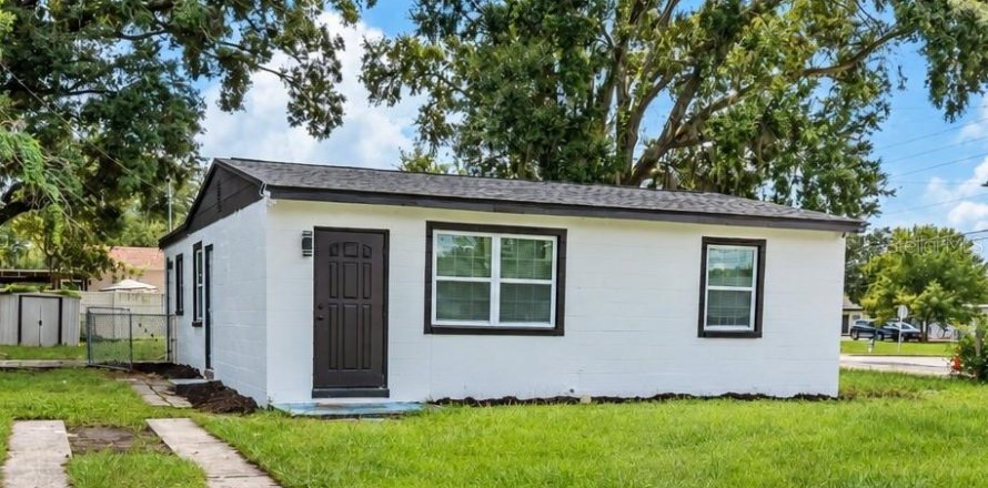 Villa ou maison à Orlando, Floride 3 chambres, 103.12 m2 № 2358763