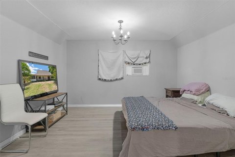 Casa en venta en Eastlake Weir, Florida, 3 dormitorios, 126.35 m2 № 2211096 - foto 19