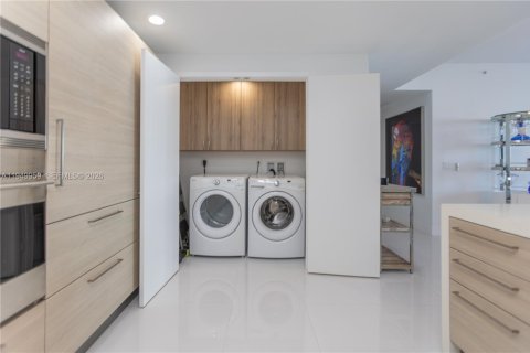Apartamento en alquiler en North Miami Beach, Florida, 2 dormitorios, 168.8 m2 № 2054645 - foto 30