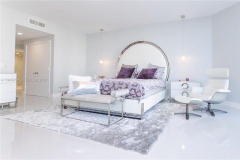 Apartamento en alquiler en North Miami Beach, Florida, 2 dormitorios, 168.8 m2 № 2054645 - foto 4