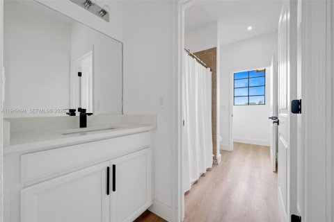 Купить виллу или дом в Гринакрес, Флорида 5 спален, 275.55м2, № 2005393 - фото 23