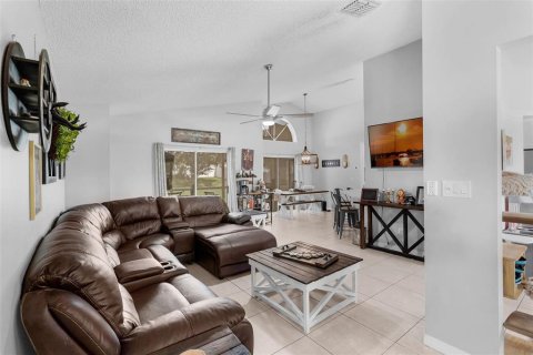 Casa en venta en Clermont, Florida, 3 dormitorios, 171.5 m2 № 1881293 - foto 6