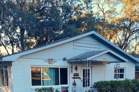 Immobilier commercial à DeLand, Floride 3 chambres, 127.83 m2 № 2129571