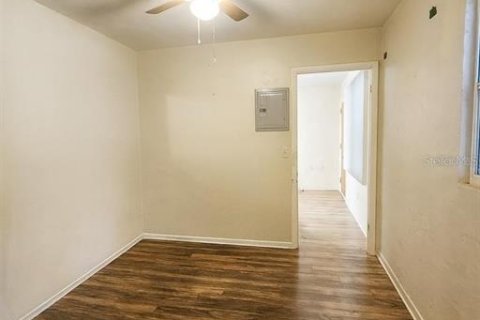 Immobilier commercial à vendre à DeLand, Floride: 3 chambres, 127.83 m2 № 2129571 - photo 16