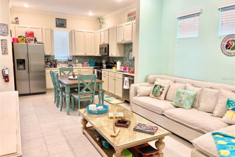 Villa ou maison à vendre à Kissimmee, Floride: 4 chambres, 130.99 m2 № 2306748 - photo 7